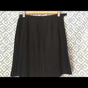 Mini pleated skirt
